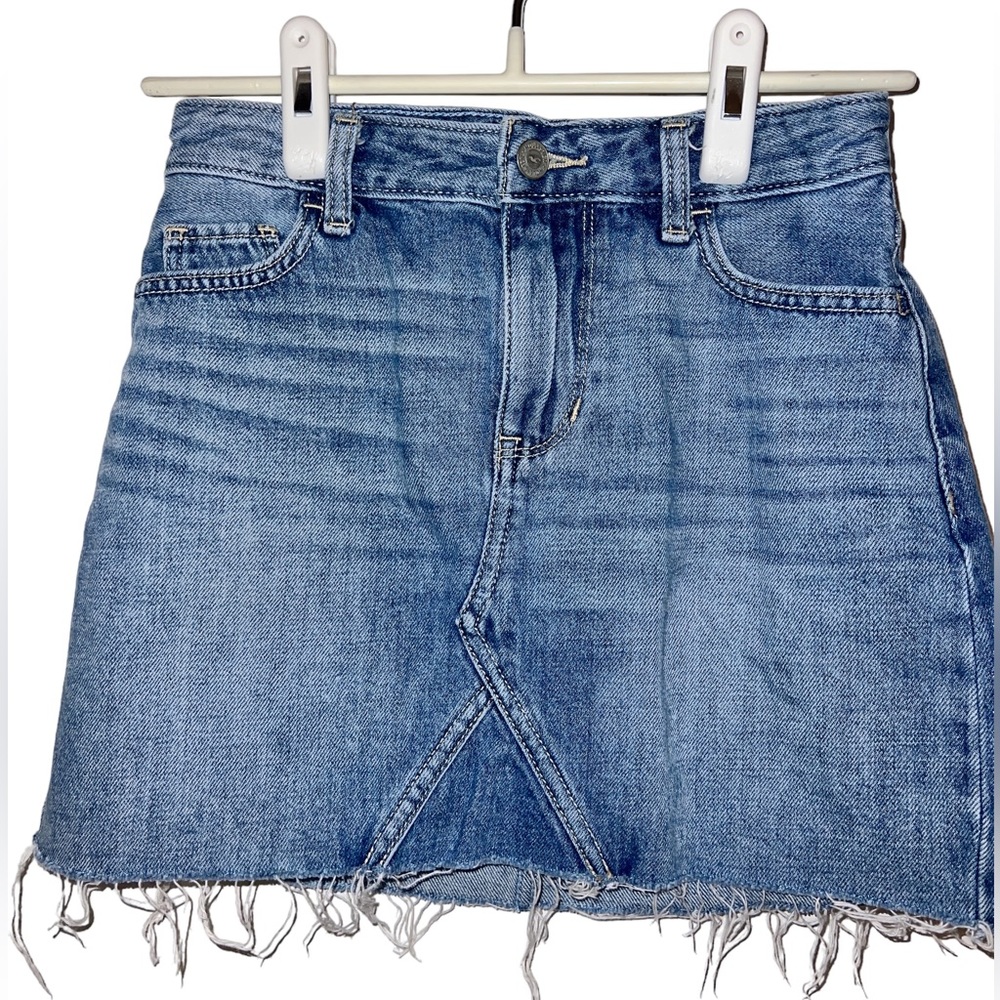 Hollister High-Rise Mini Skirt